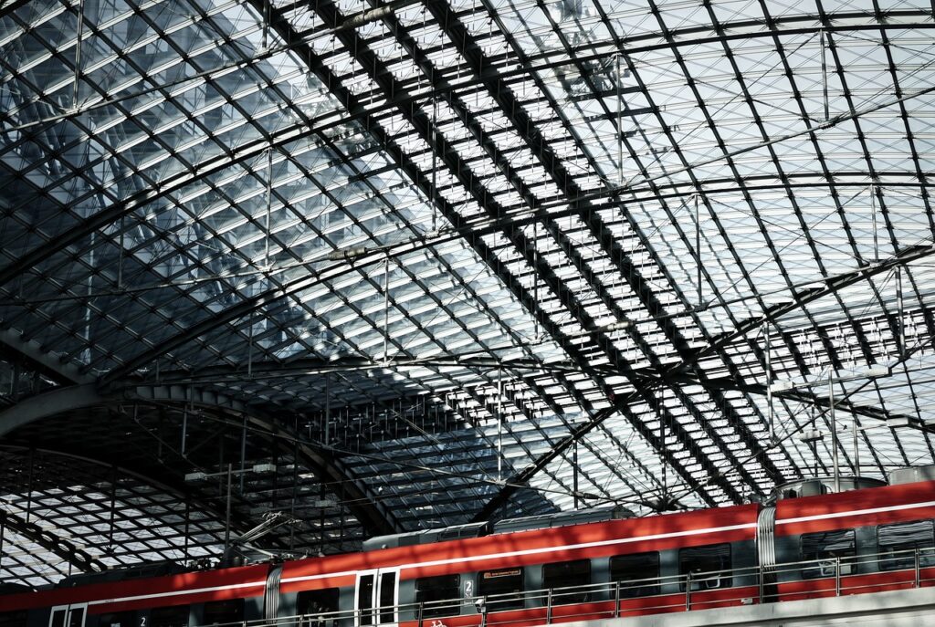 glass roof, station, berlin-4564418.jpg